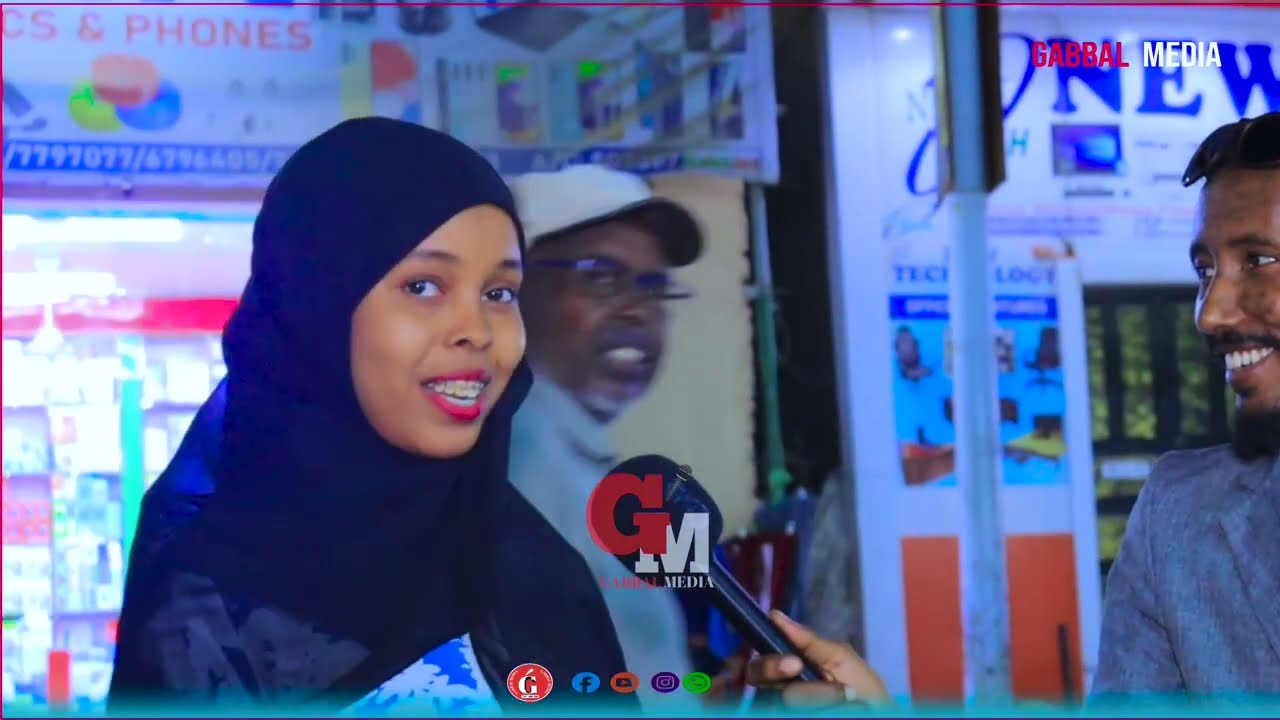 SU,AALO DOOD IYO BUUQ QOSOL BADAN DHALIYAY SUUQA GAROOWE
