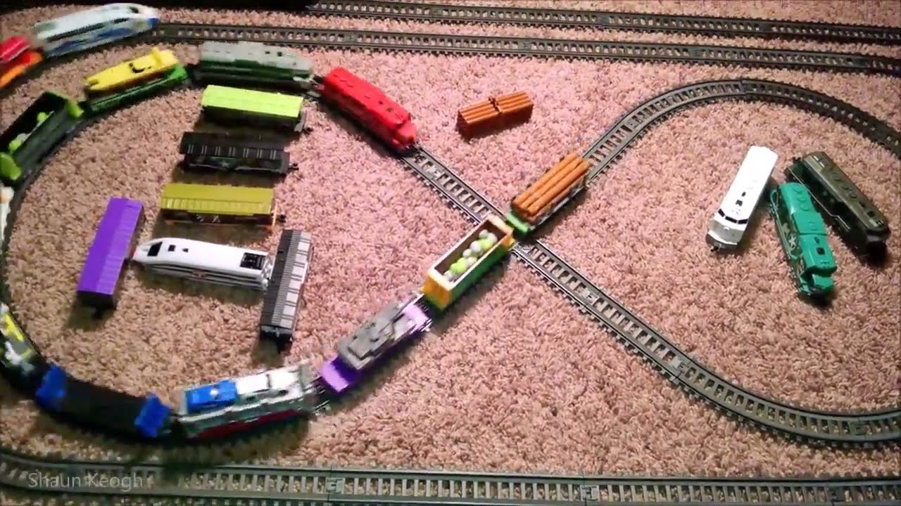 Neverending Close Call Figure 8 Track - Kids Toy Train Set