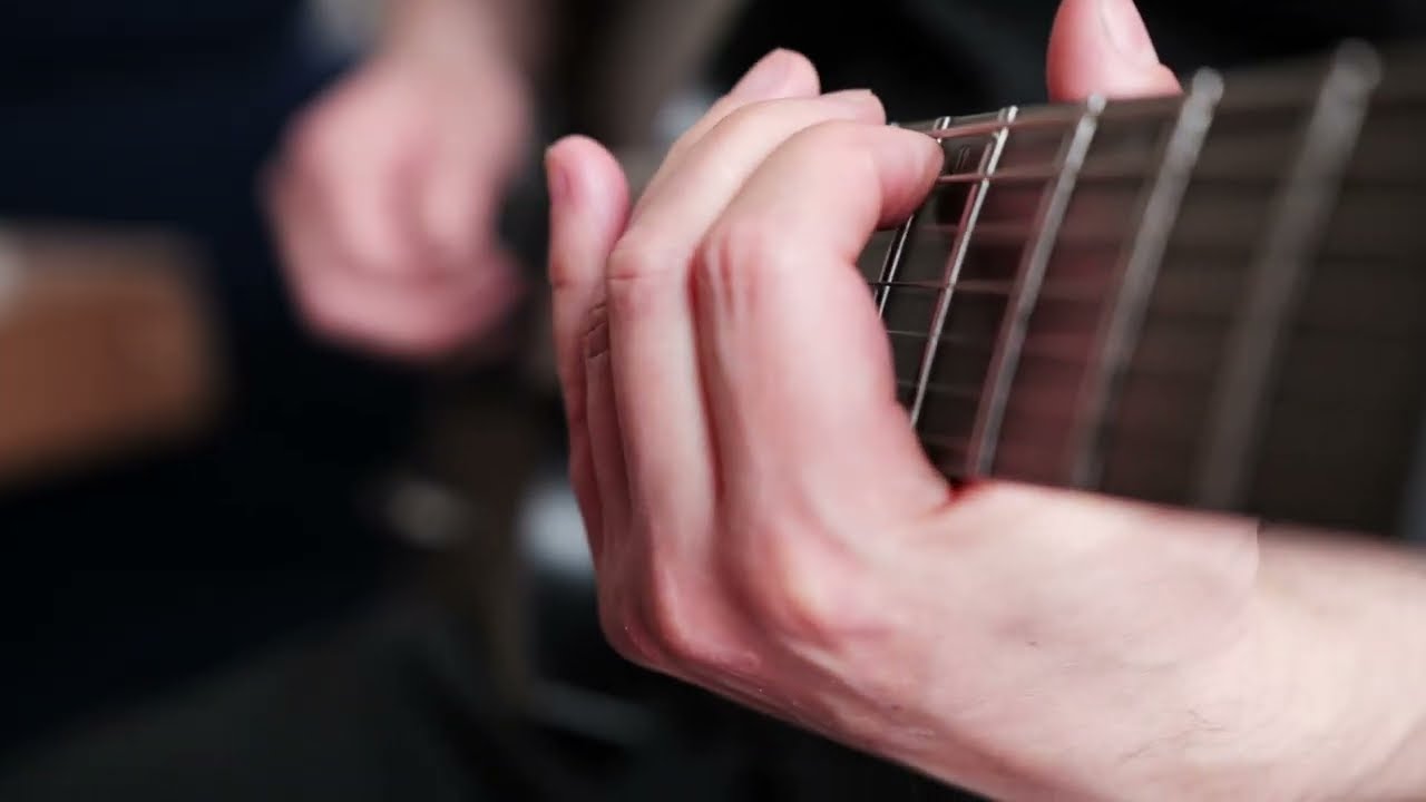 Guitar Unboxing &ndash; Schecter Banshee Mach-7 FOB | ASMR | From Thomann