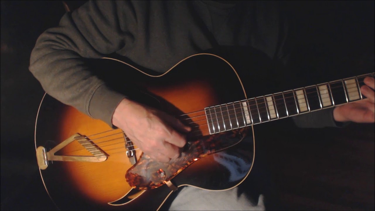 My Romance: Early 1940's Gretsch Synchromatic 200