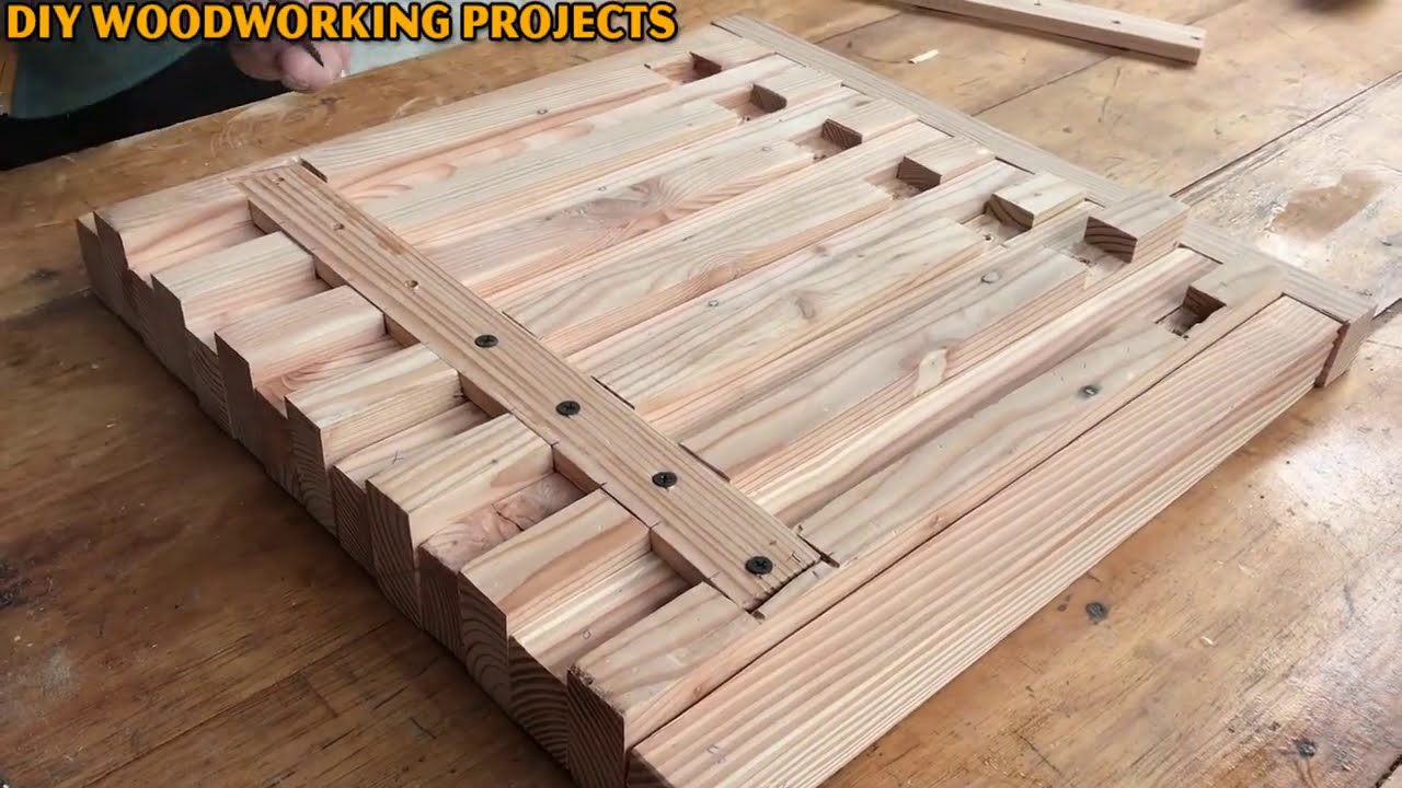 DIY Woodworking Ideas // How to Make a Flat Wall Chair Very Easy for a Tight Space
