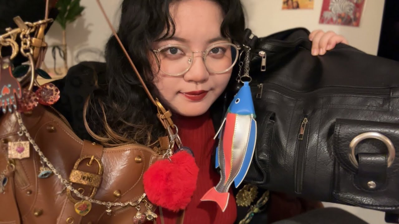 [ASMR]what's in my bag? カバンの中身紹介｜雑談