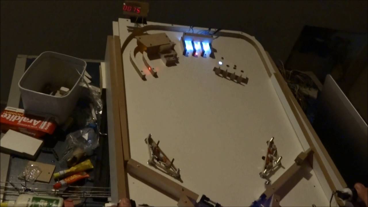 Homemade pinball with arduino - Gameplay