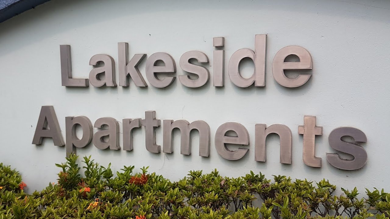 Ride on Sigma/LG Lift - Blk 9F Lakeside Apartments