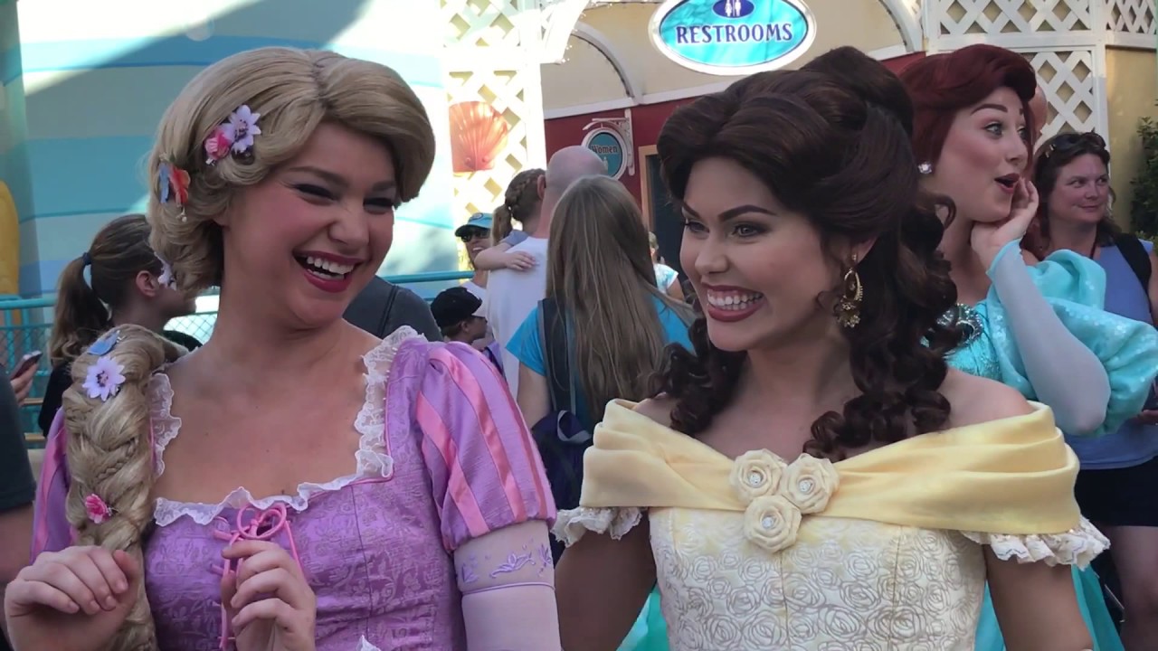 Princess Carousel Party // Disney California Adventure
