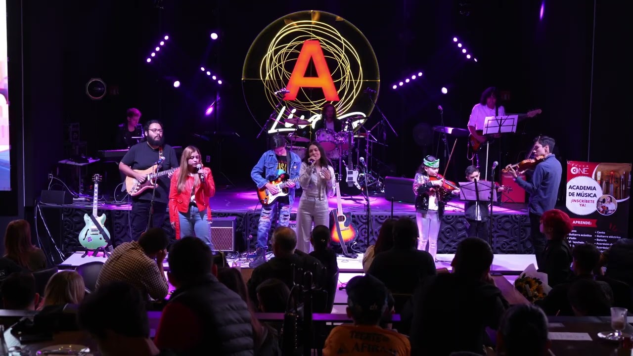 Love of my life - Versión en vivo por los alumnos de Track One