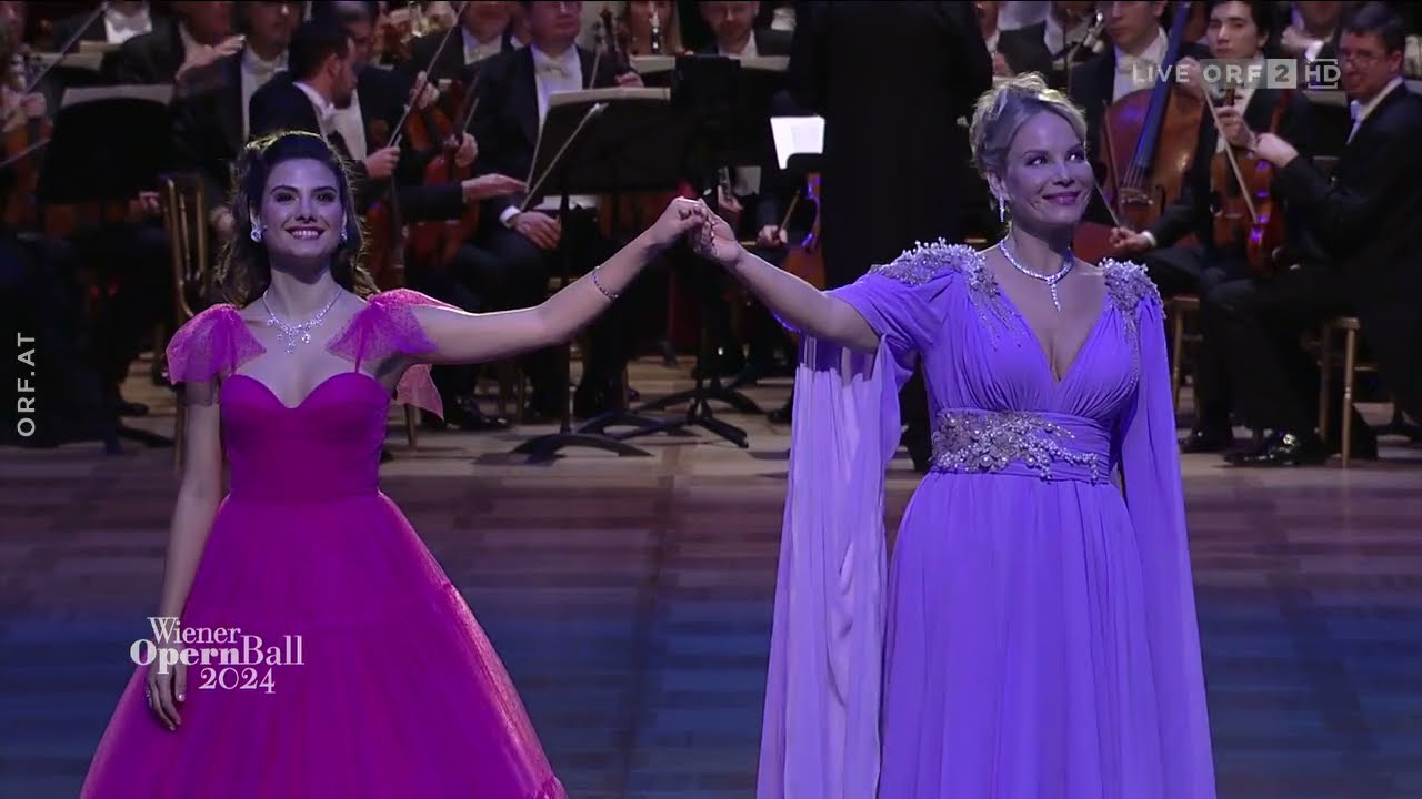 Elina Garanca & Serena S&aacute;enz ❛❛Barcarolle❜❜
