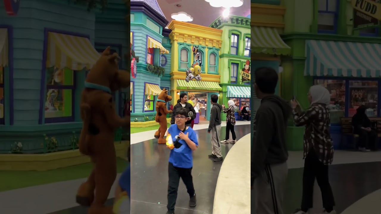Warner Bro&rsquo;s Theme park #abudhabi #yasisland #travel #dubai #scoobydoo #cartoon