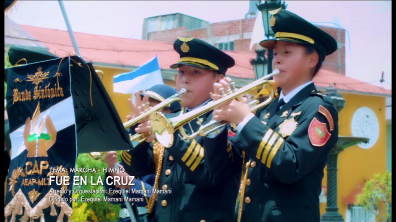 BANDA SINFÓNICA DEL COLEGIO ADVENTISTA PUNO - FUE EN LA CRUZ (marcha)
