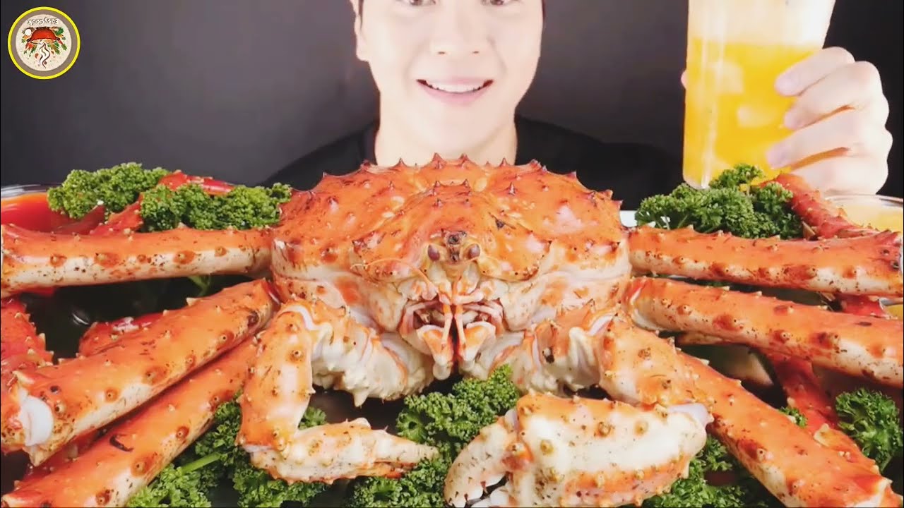 ASMR | Eating Delicious King Crab 🦀 | Crunchy & Juicy Seafood Mukbang