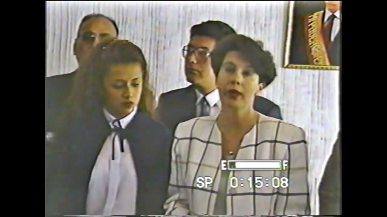 Historia: Polémica Graduación  Colegio 24 de mayo Ingrid Segovia