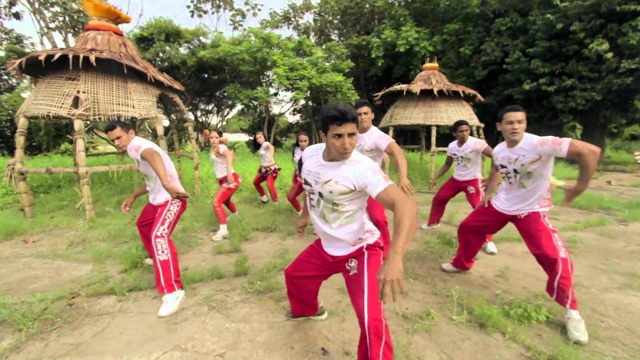 Coreografia Garantido 2014 - Fera de Fogo