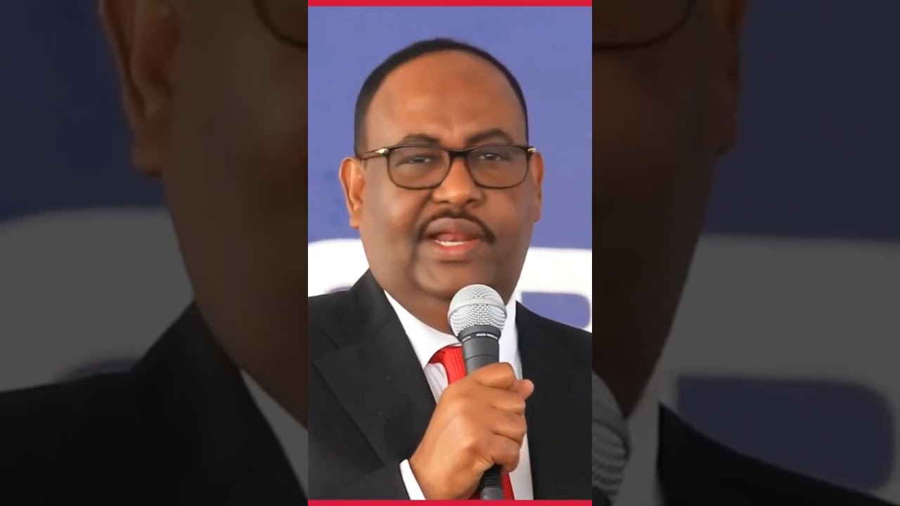 siyaasad xumo maya; shaqo badan haah!