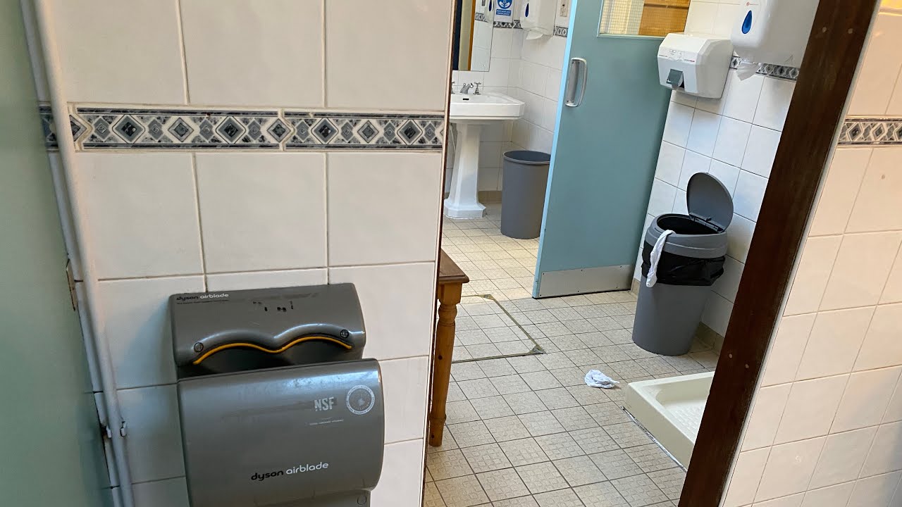 Dyson Airblade AB03 @ Redring AD300 Hand Dryers @ Walsall Golf Club Walsall