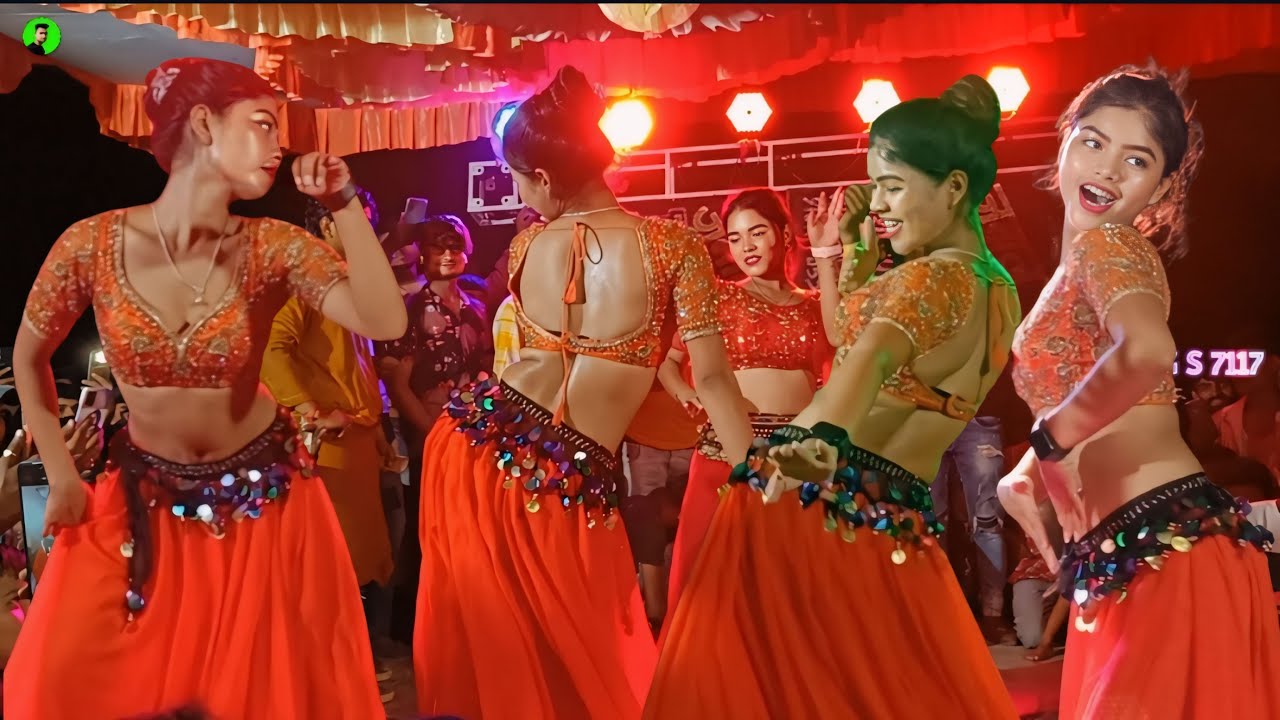 jaise chuye mahua Raja chuwe mor jawani dj maya dancer & mahi #itz #maya #dance