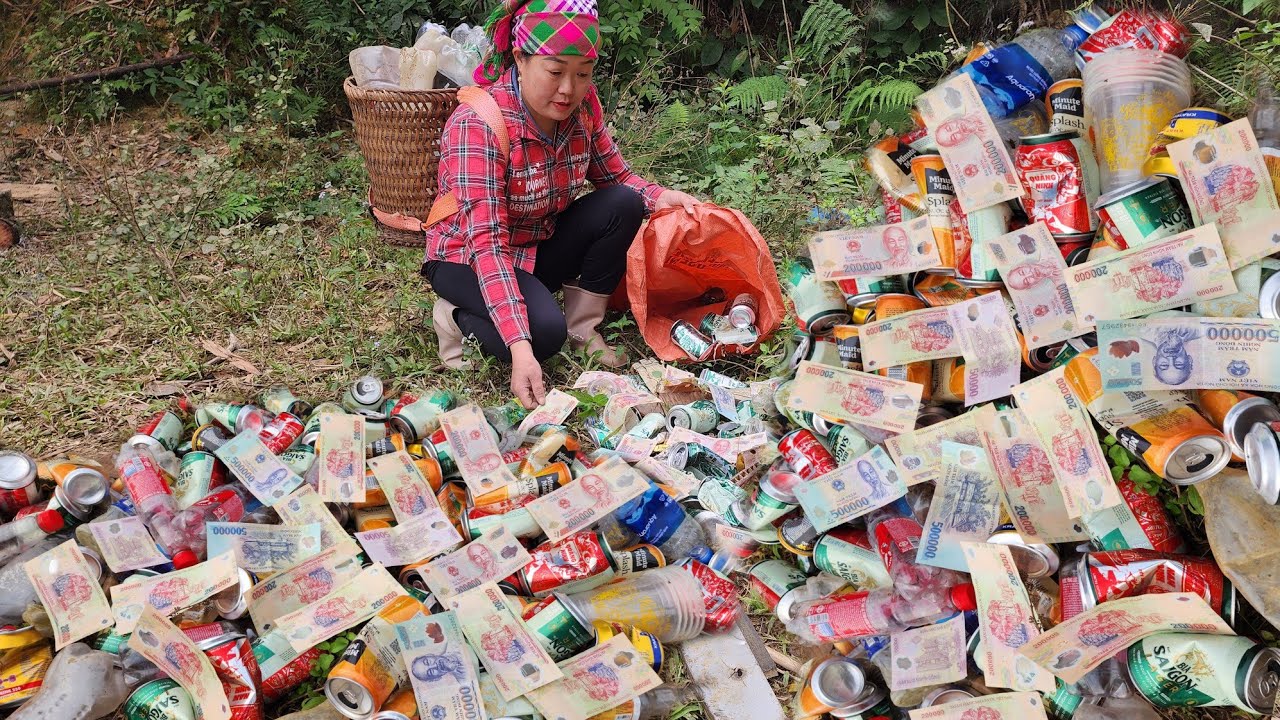 GIRL COLLECTING CUPS AND PLASTIC BOTTLES MAKES A LOT OF MONEY FROM SCRAP
