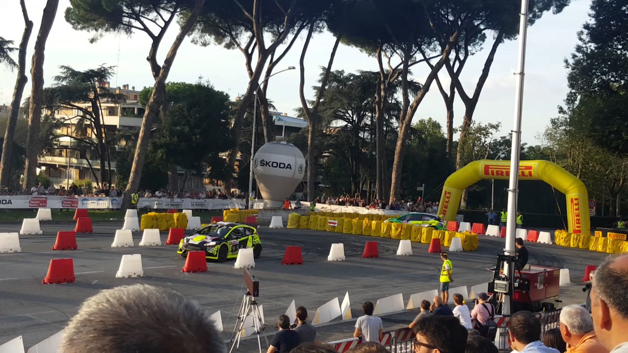 Ford Fiesta R5 vs Peugeot 208 R5 Ciava vs Perico Rally Roma Capitale 2016