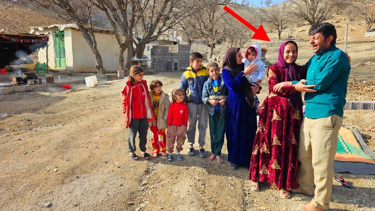 Nomadic Life: A Busy Day and an Unexpected Visitor 🏡🏔️