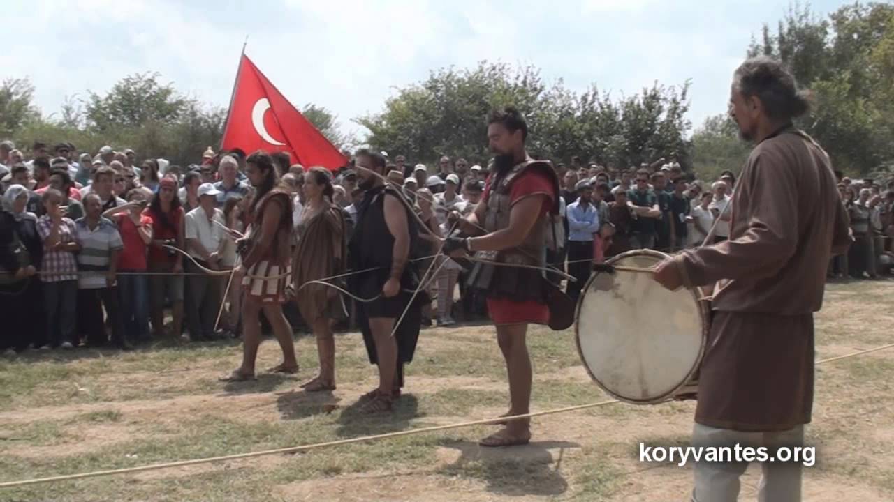 Traditional Archery Demonstraton in BIGA 2014 / Turkey