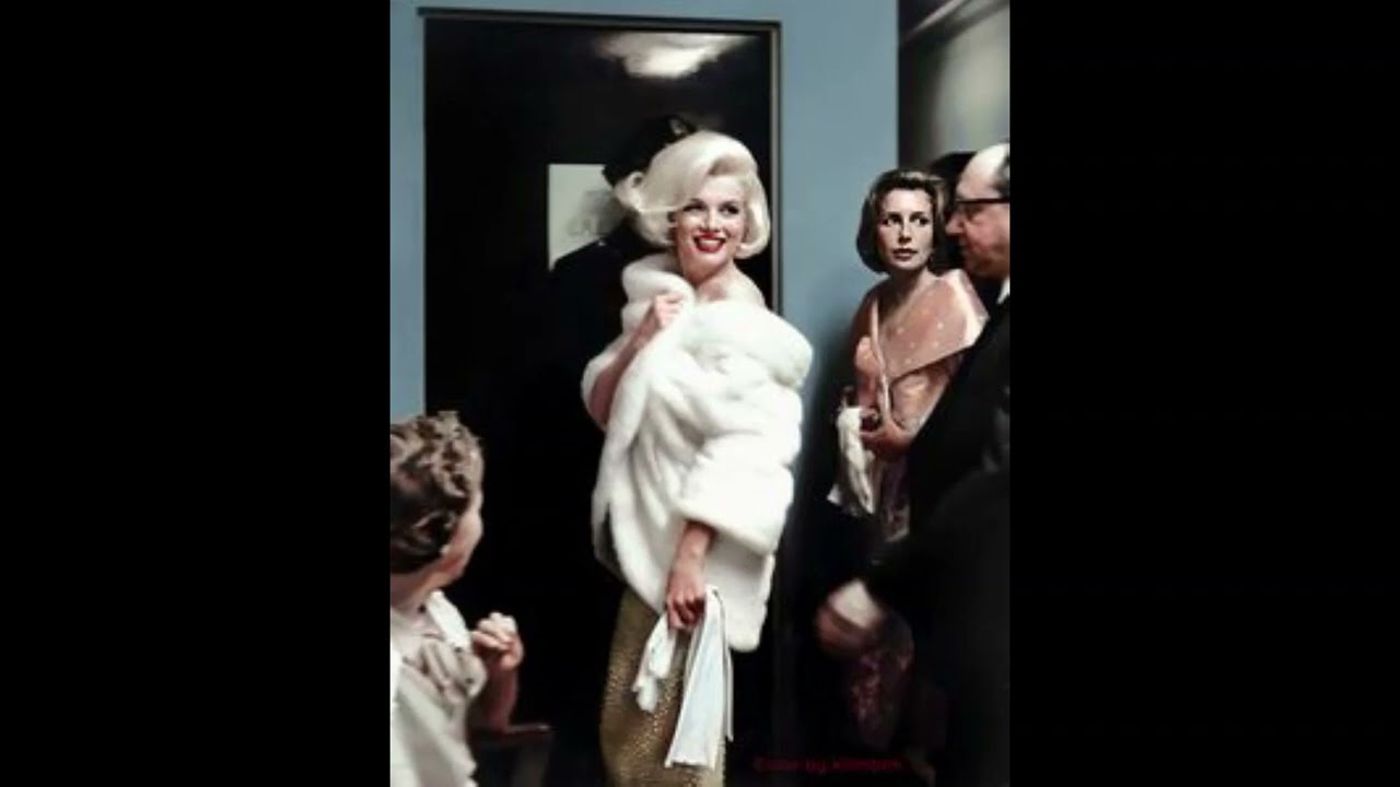 MARILYN 32