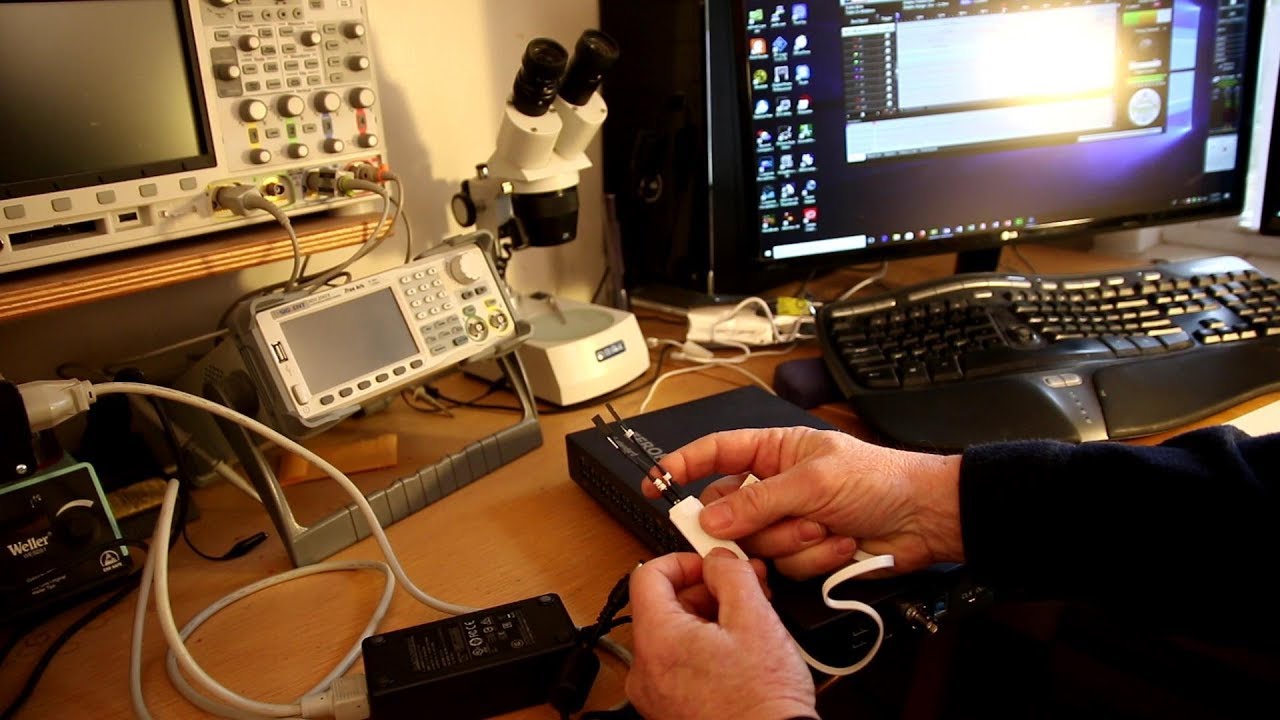 Episode 21 - Review of the ZeroPlus LAP F1 Logic Analyzer, a heckofa instrument