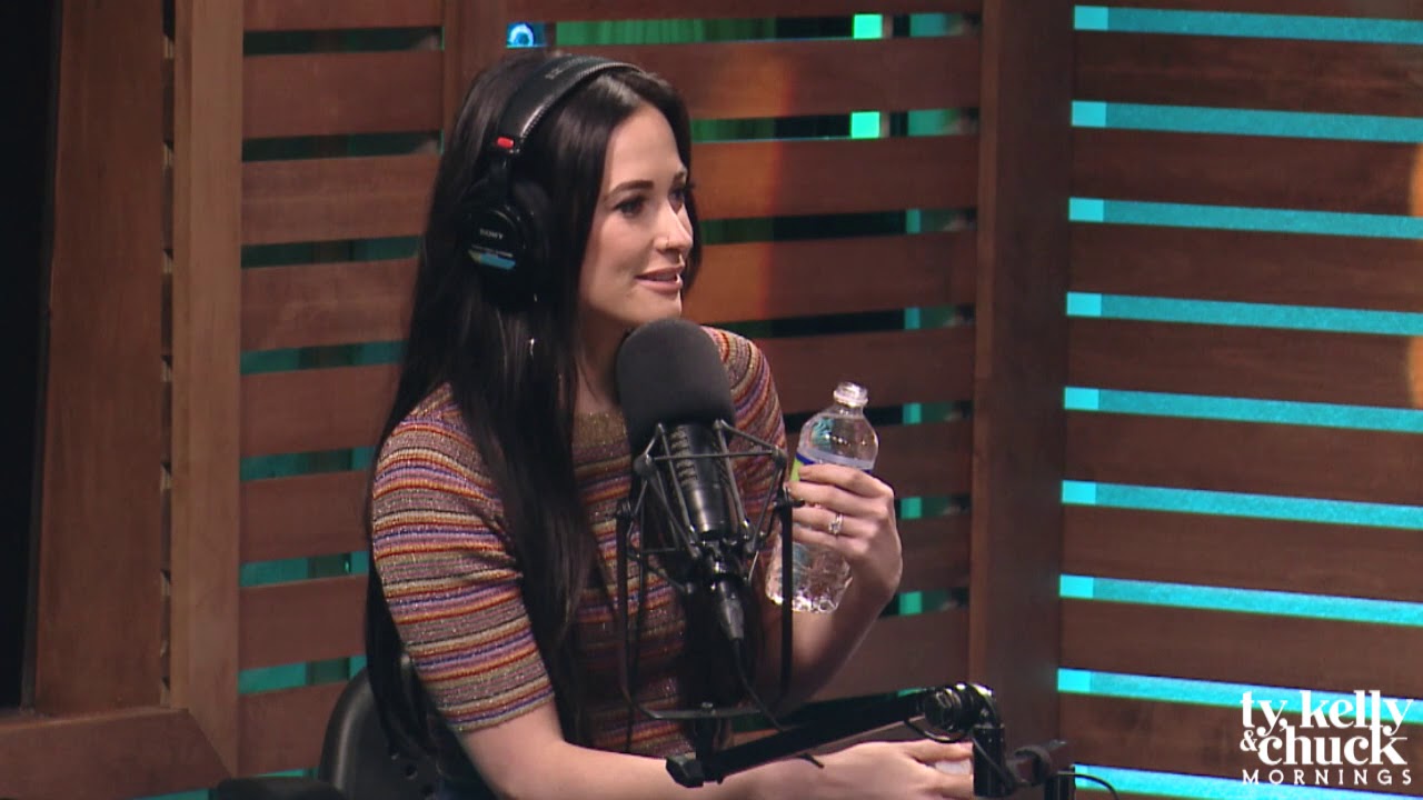 Kacey Musgraves on Touring with Harry Styles: 