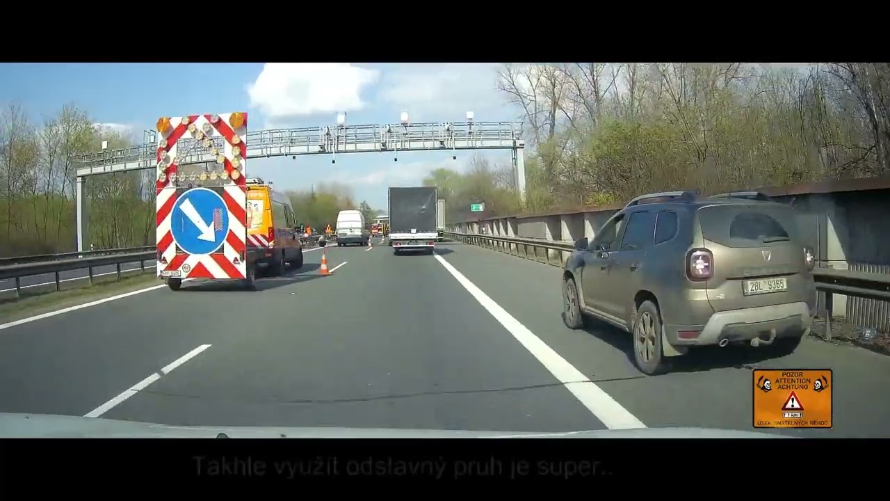 Kompilace 89 z na&scaron;ich silnic - D&aacute;lnice a rychostn&iacute; silnice, pruhy