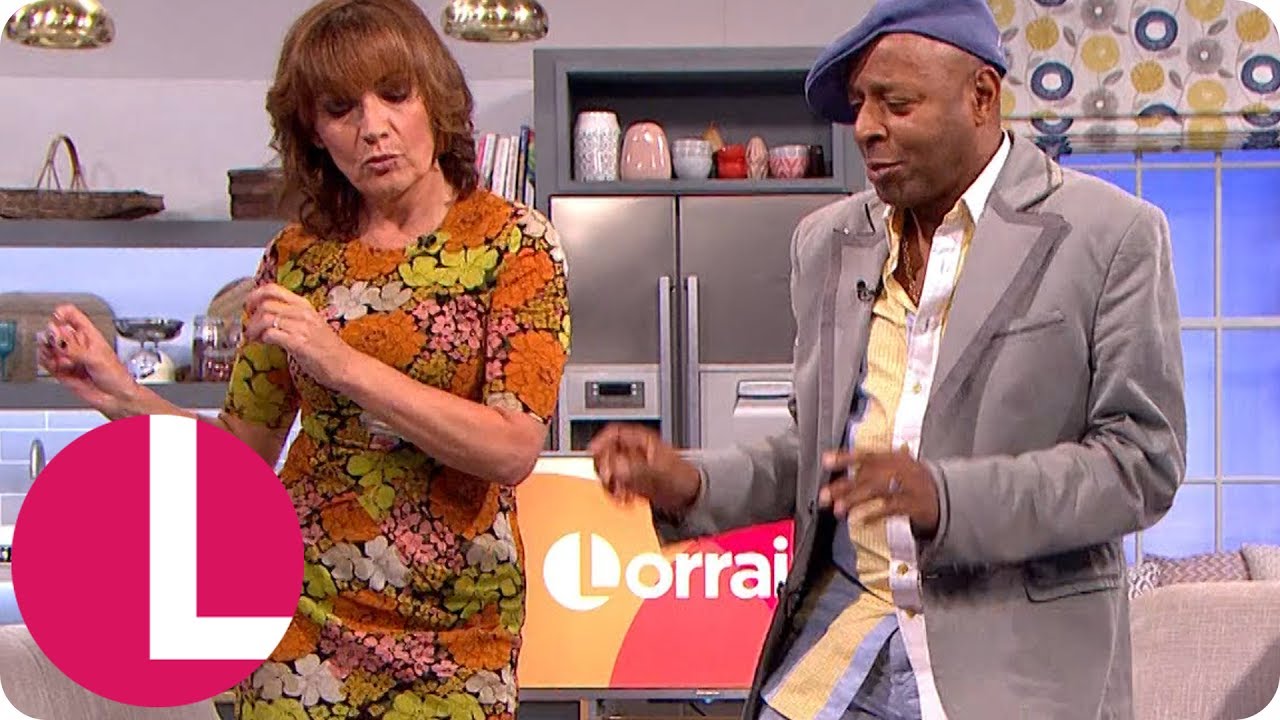 Leee John Gets Lorraine Up and Dancing! | Lorraine