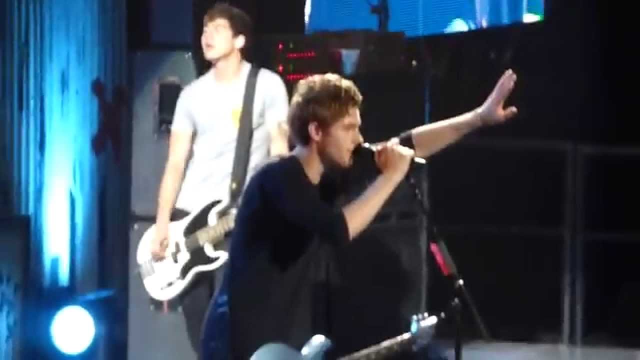 5 Seconds of Summer - Permanent Vacation - Key Arena