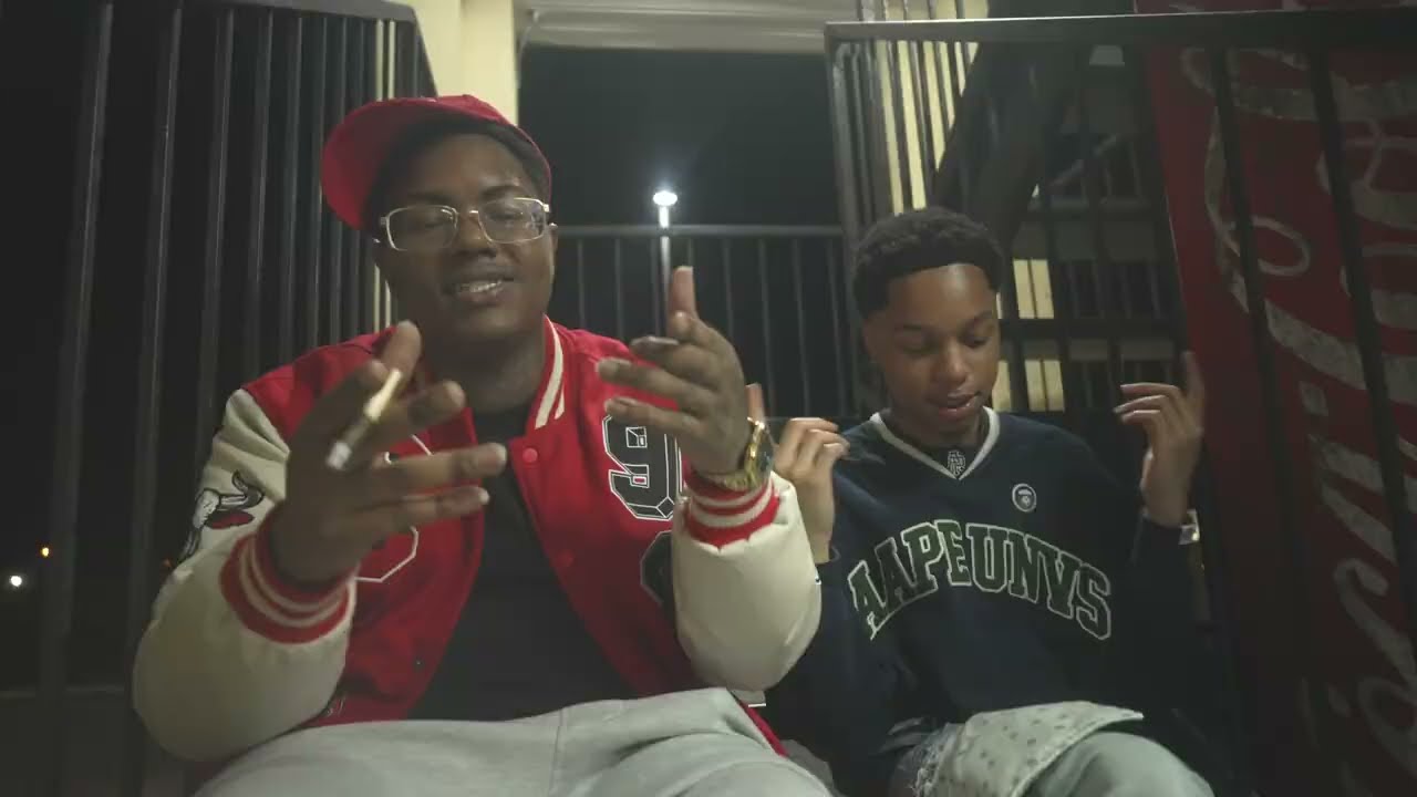 Li Jugg x Dee Escobar - 