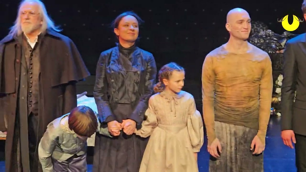 Teatr Wybrzeże, Nosferatu: oklaski i ukłony