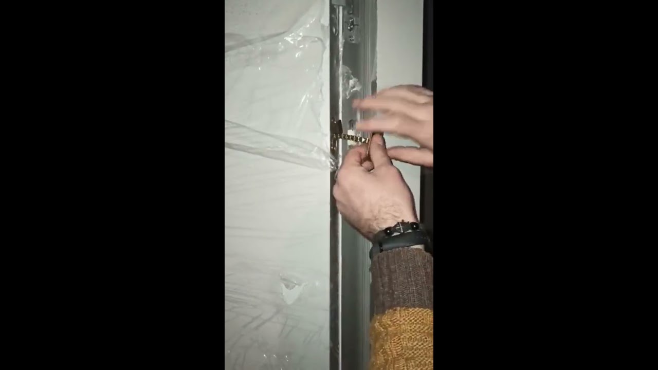 видео-инструкция по монтажу врезного доводчика в торец двери и коробки. двери скрытого монтажа.