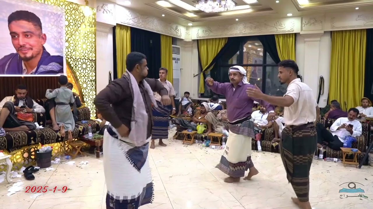 احمد قاسم العدني _ ايش لخبار يانازلين الشيخ عثمان