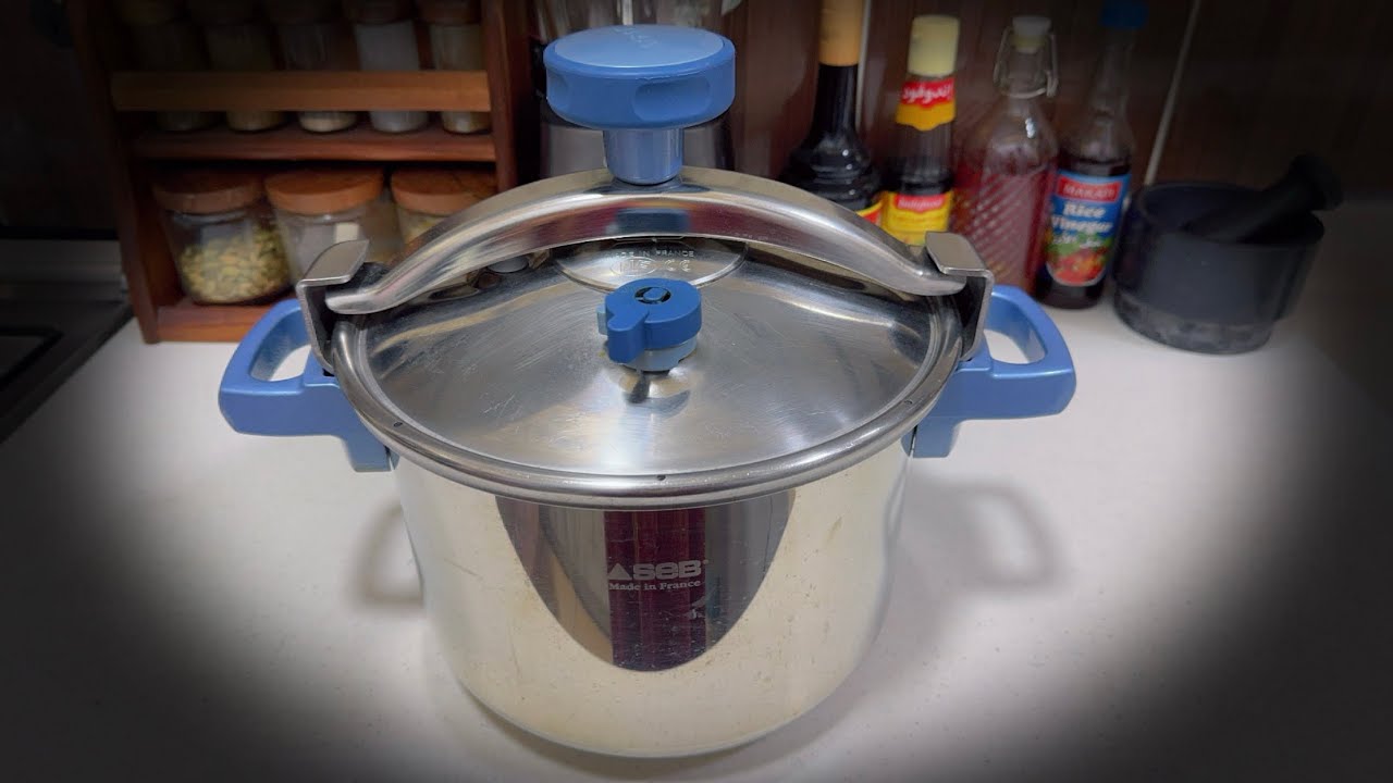 طريقة فتح قدر الضغط |How to open a Pressure Cooker | الدولفينة🇸🇦