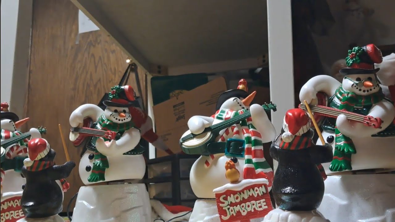 2 Mr. Christmas Collectibles Animated Duelling Banjo Snowman 1999