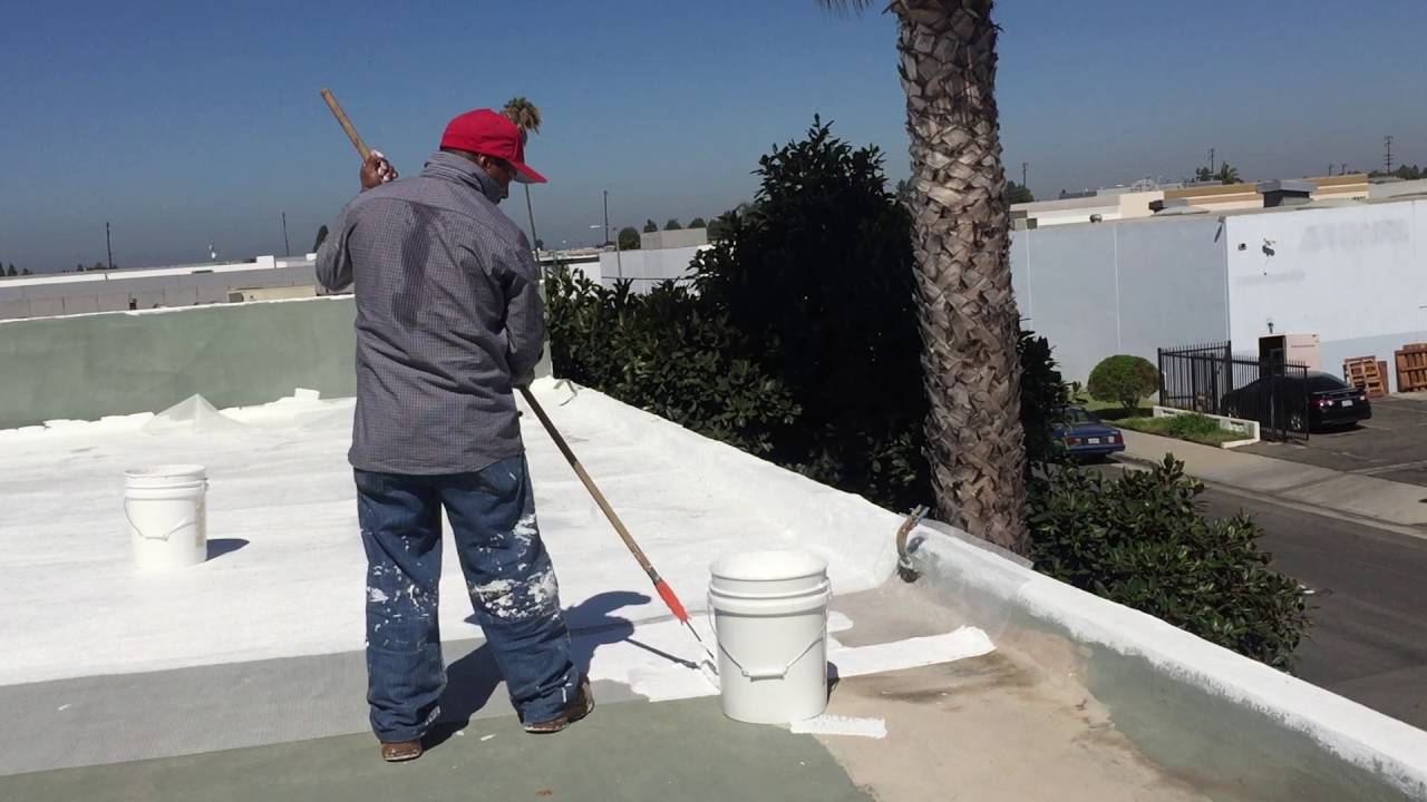Use of Roller to Apply Deck Flex Elastomeric Roof Coating