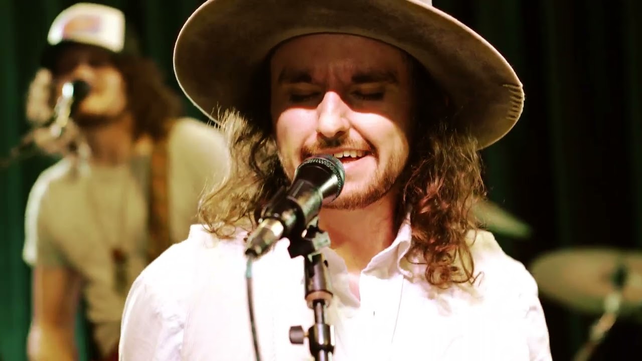 I'll Be Me (Live at Diamond Sound)