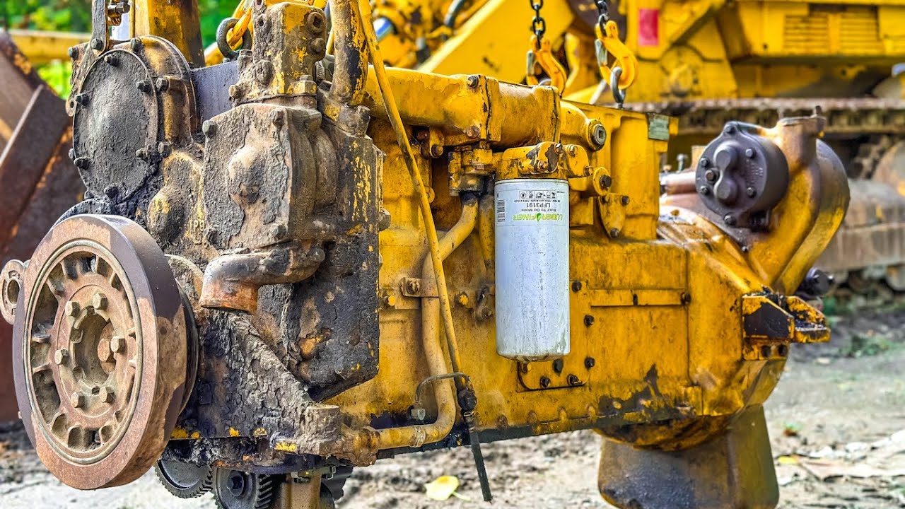 Rebuilding a 1972 CAT 3306 diesel with @CostexTractorParts | PART I