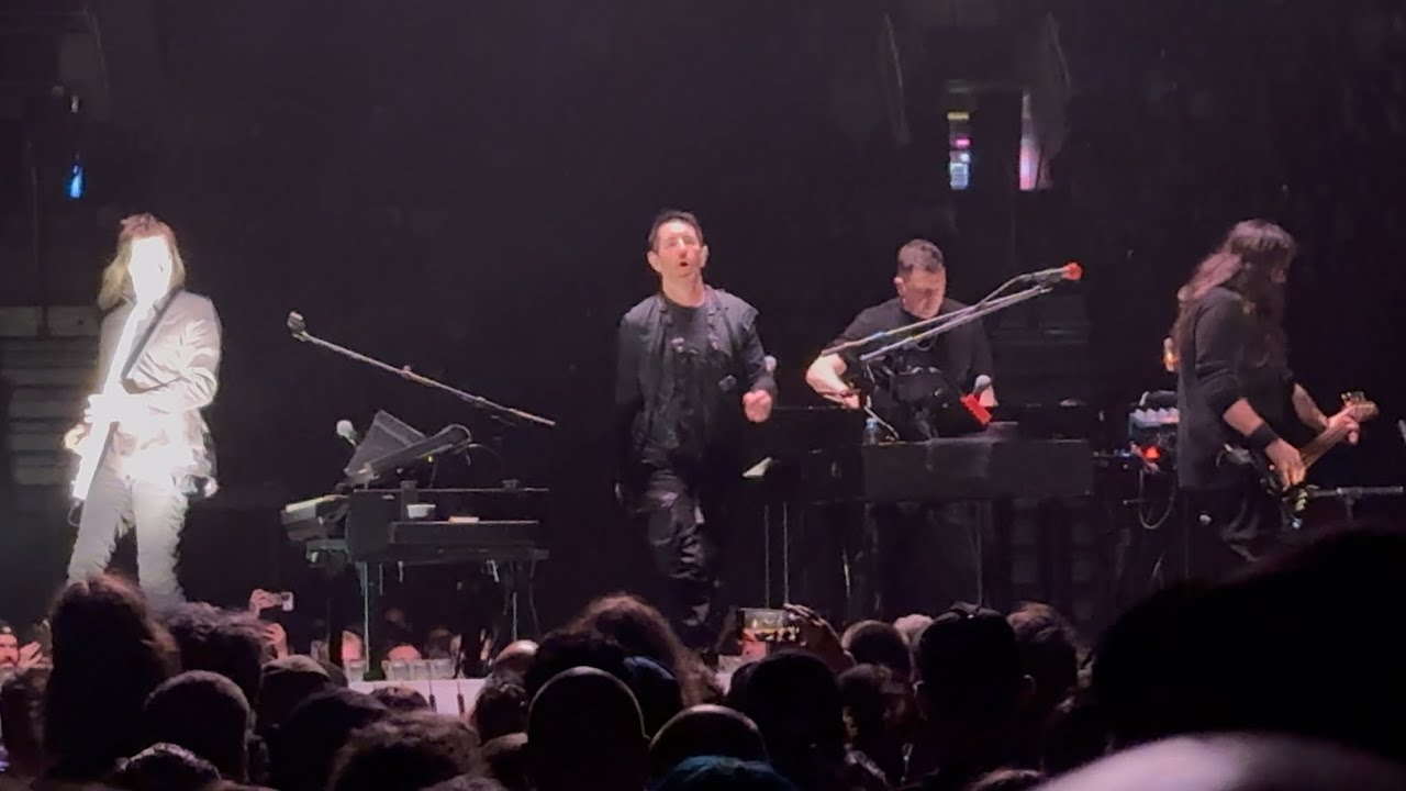 Nine Inch Nails: Piggy (Nothing Can Stop Me Now) [Live 4K] (Toronto, Canada - August 23, 2025)