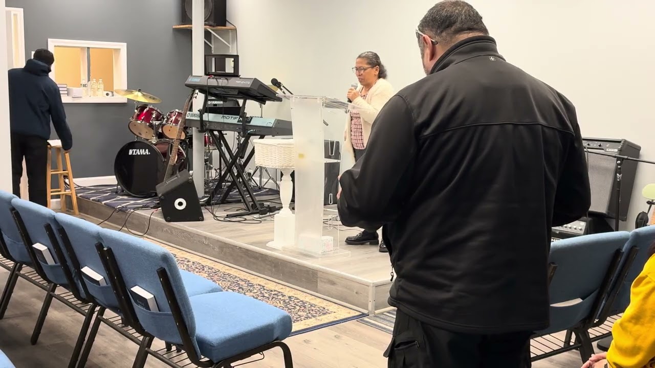 culto de adoración🕊️🕊️🙏🎺🎤🎸💥