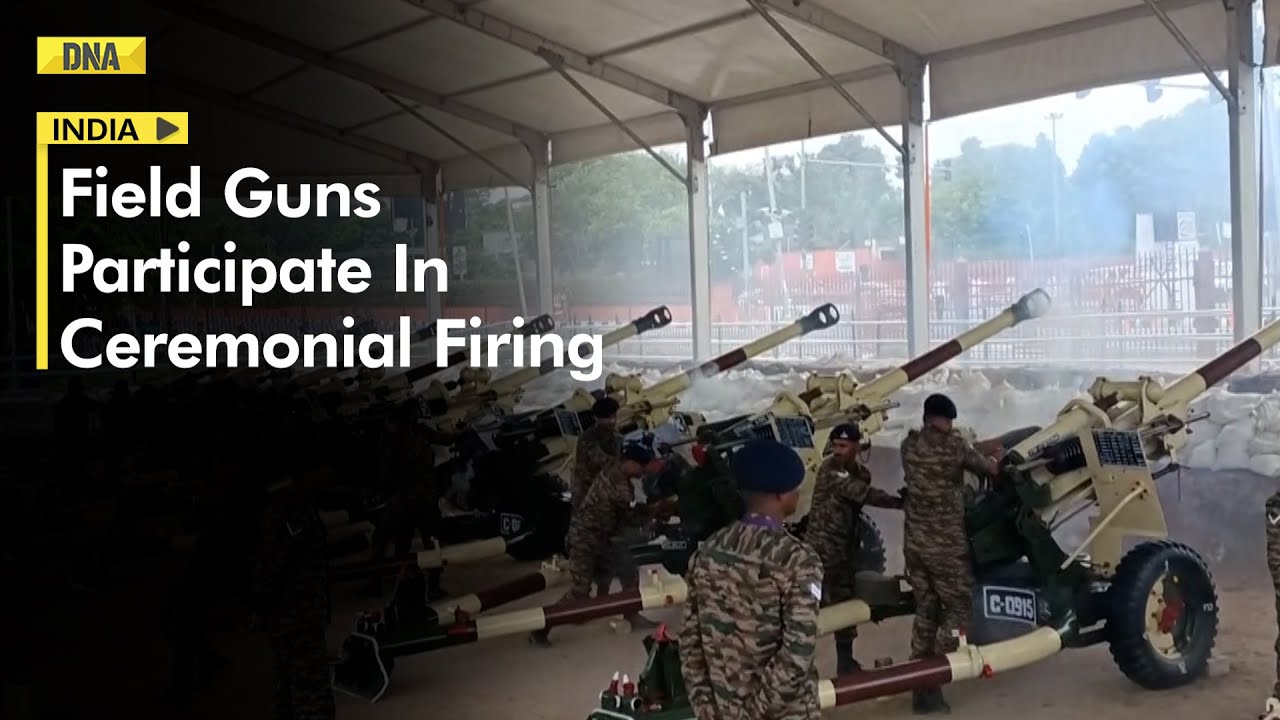 Majestic Ceremonial Firing: 105mm Light Field Guns Mark Independence Day Celebrations