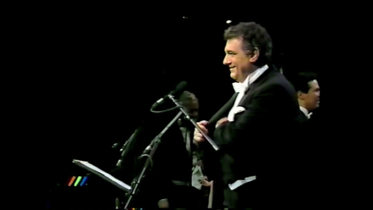 PLACIDO DOMINGO - Compositor: Agustín Lara - Canción:  