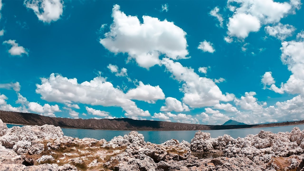 Nubes C&aacute;mara R&aacute;pida 4k (TimeLapse)