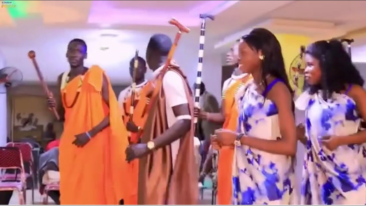 جنوب السودان تراث ثقافة مملكة شلو نيكانق اوكوا 🛖👑🇸🇸فينكانق 🦌🦌🦌🦌🦌🦌🦌🦌🛖👑🇸🇸
