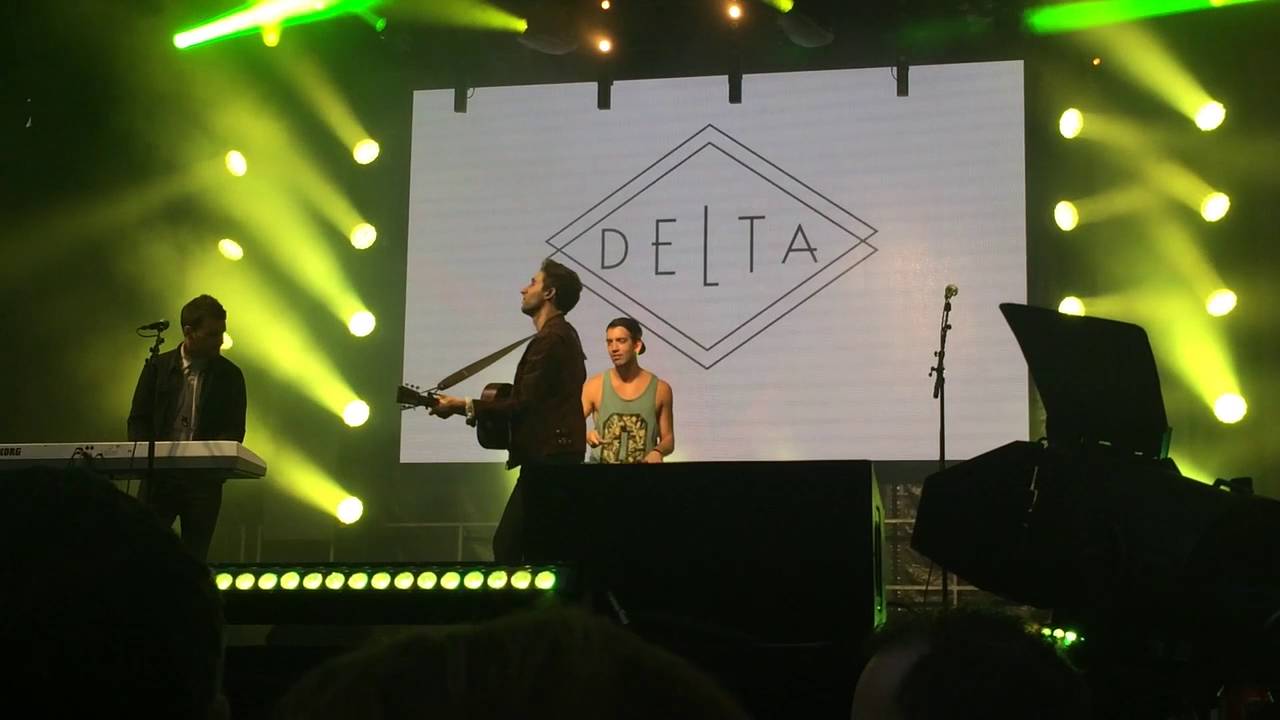 Delta - En visant la lune (Live) Nostalgie Music Tour 2016