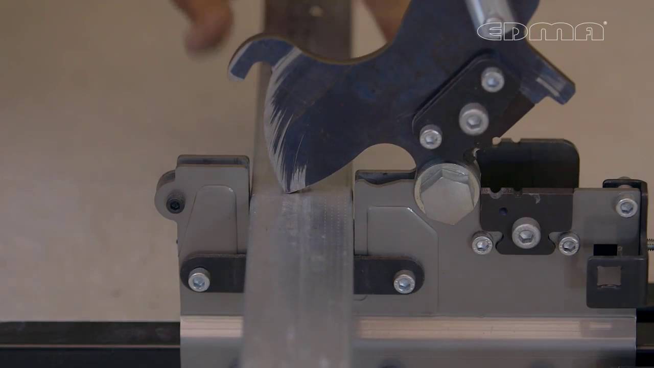 Program Edma de la Unior Tepid - Ghilotina pentru bolturi de 48 mm si baghete filetate M6 DUOTOP