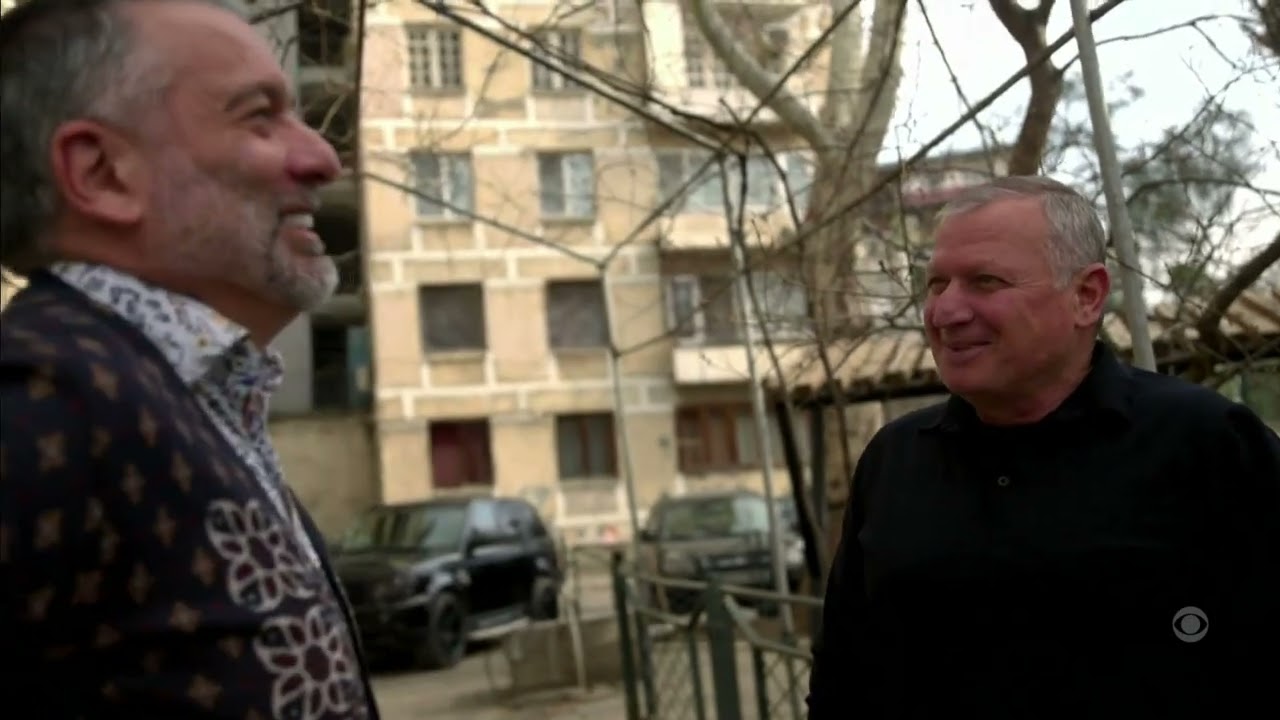Посещение дома Хвичи Кварацхелии в Грузии и знакомство с его происхождением | UCL на CBS Sports