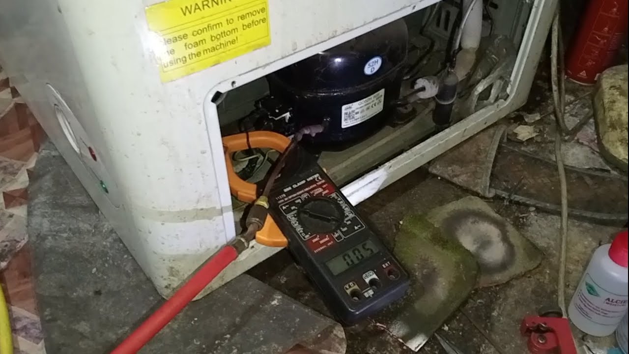 Proses vacum body dan pengisian freon kulkas freezer box@taruwitarwi2718 