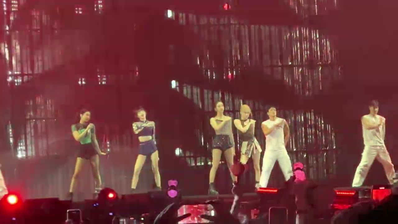 230304 BLACKPINK - DDU-DU DDU-DU at BORNPINK IN KUALA LUMPUR