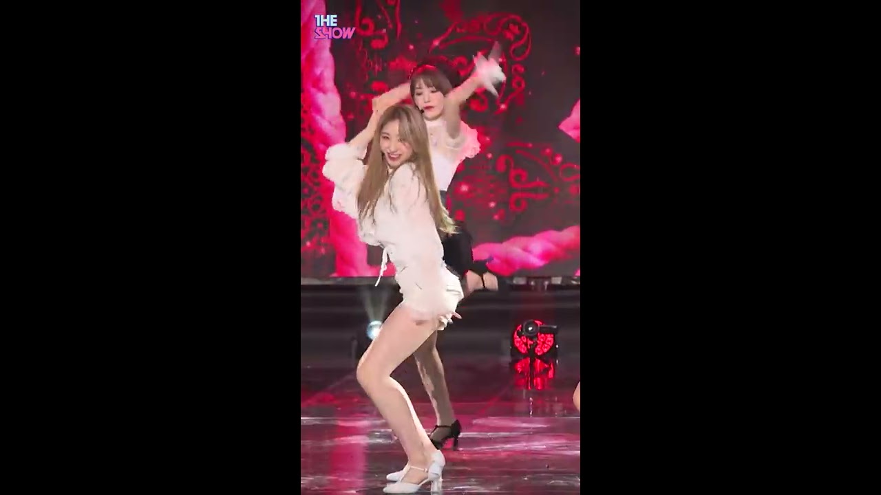 IZ*ONE, La Vie en Rose, Miyawaki Sakura Focus [THE SHOW]